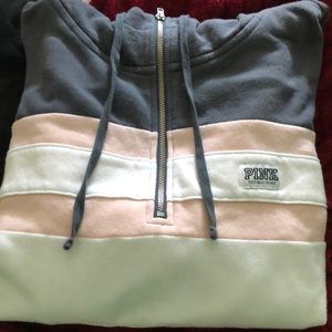 VS Pink Half-zip